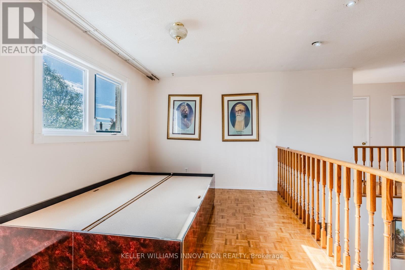 8 Dingwall Court, Brampton, ON - Indoor Photo Showing Other Room