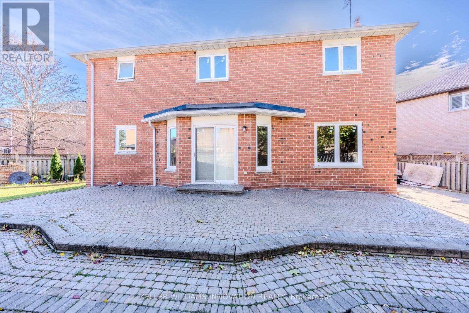 8 Dingwall Court, Brampton, ON - Outdoor With Exterior