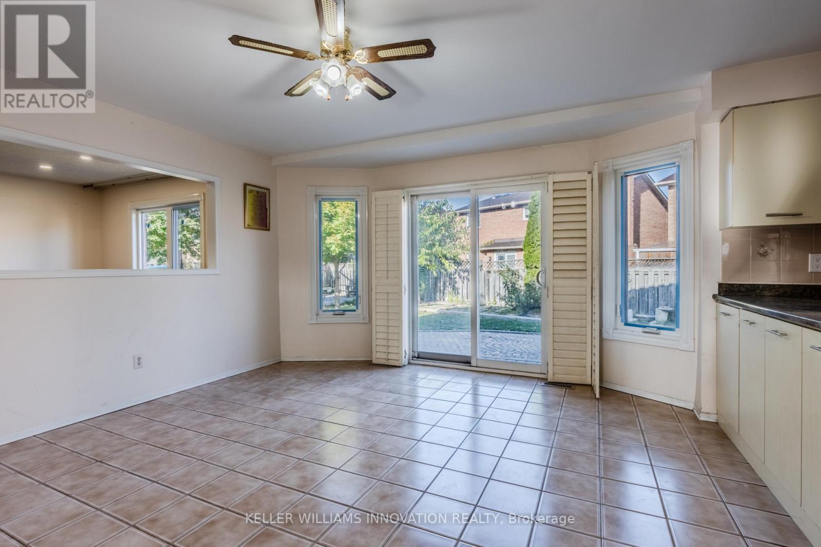 8 Dingwall Court, Brampton, ON - Indoor Photo Showing Other Room