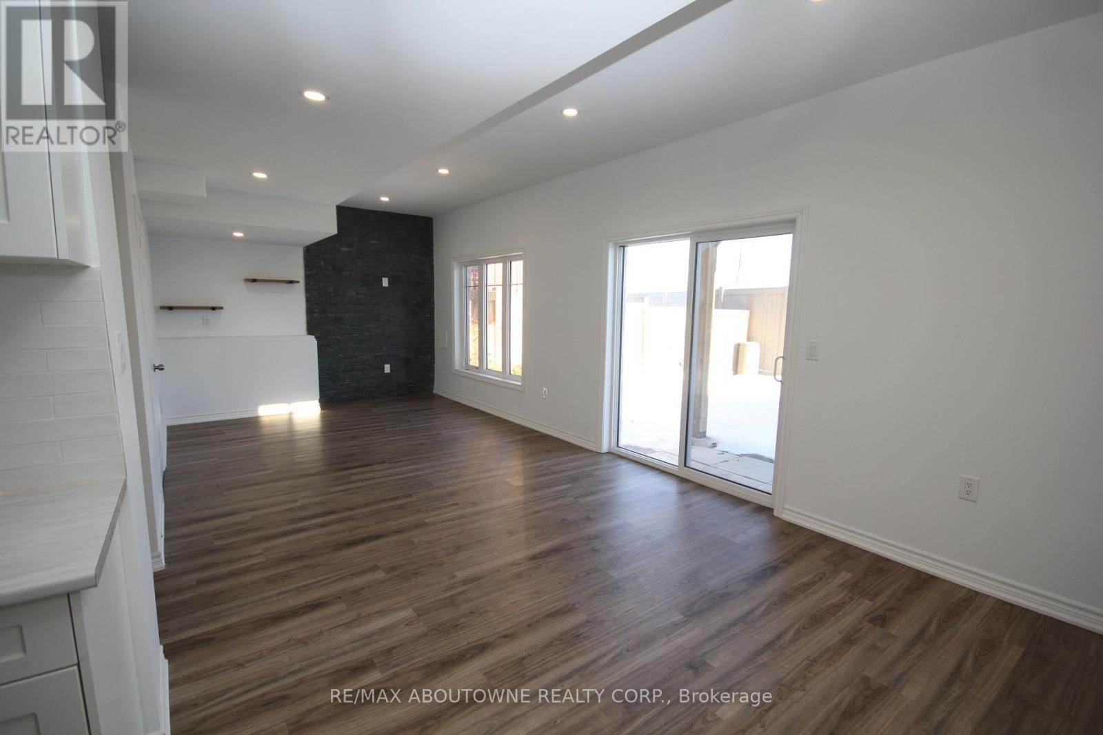 Rec Room - 3892 Lodi Road, Burlington, ON - Indoor Photo Showing Other Room