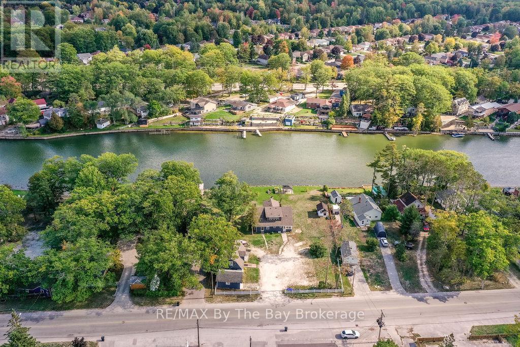 3 - 1067 Mosley Street, Wasaga Beach, ON - Outdoor With Body Of Water With View