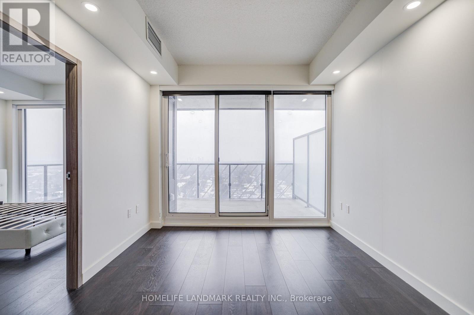 2303 - 85 Mcmahon Drive, Toronto, ON - Indoor Photo Showing Other Room