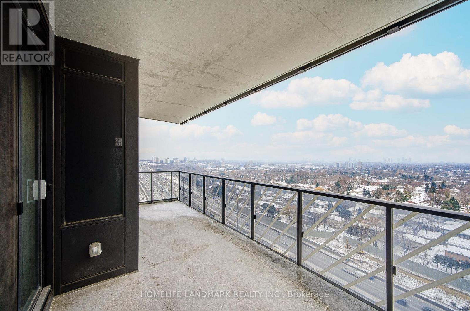 2303 - 85 Mcmahon Drive, Toronto, ON - Outdoor With View With Exterior
