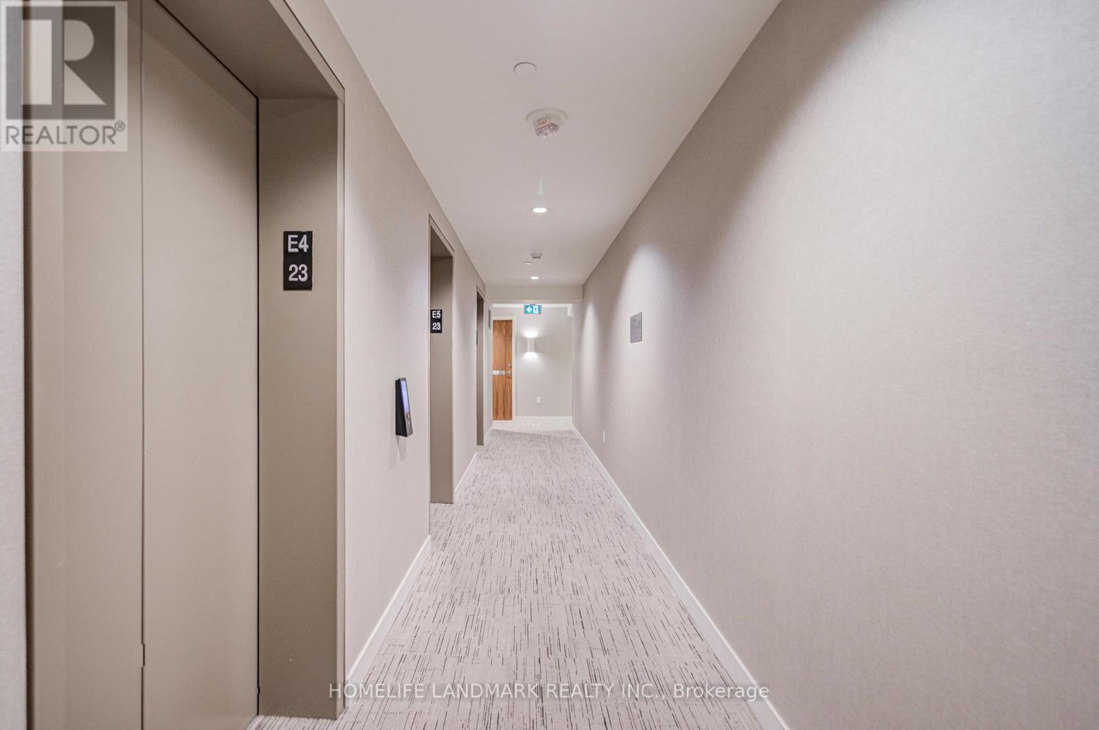 2303 - 85 Mcmahon Drive, Toronto, ON - Indoor Photo Showing Other Room