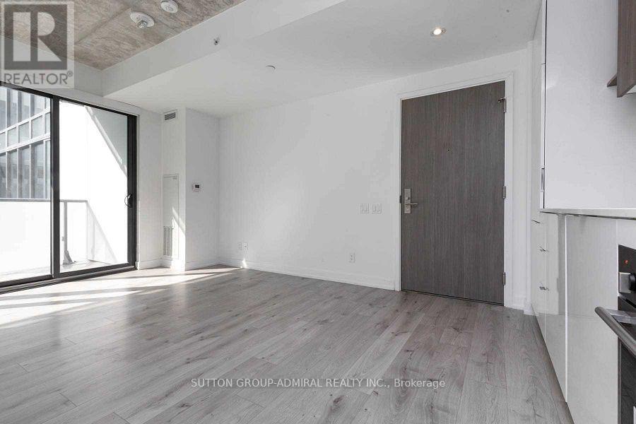 634 - 161 Roehampton Avenue, Toronto, ON - Indoor Photo Showing Other Room