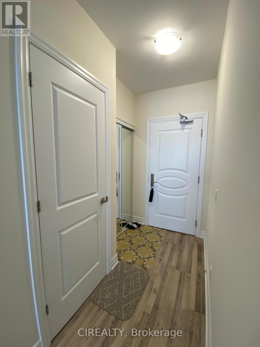 707 - 9085 Jane Street, Vaughan, ON - Indoor Photo Showing Other Room
