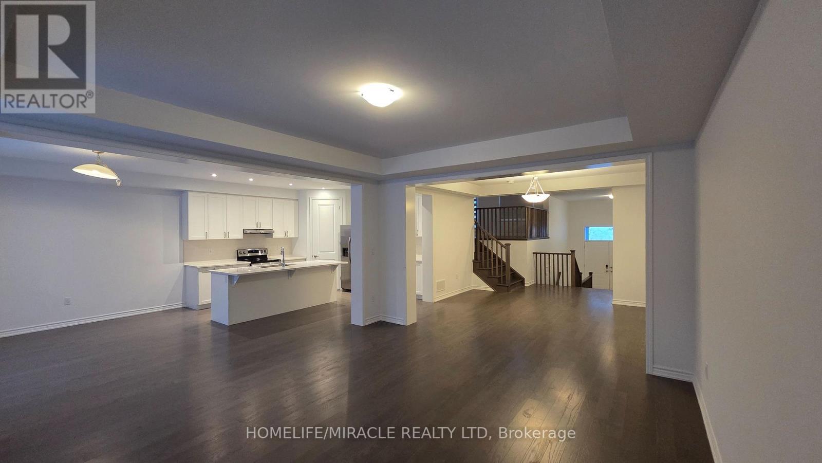 344 Madelaine Drive, Barrie, ON - Indoor