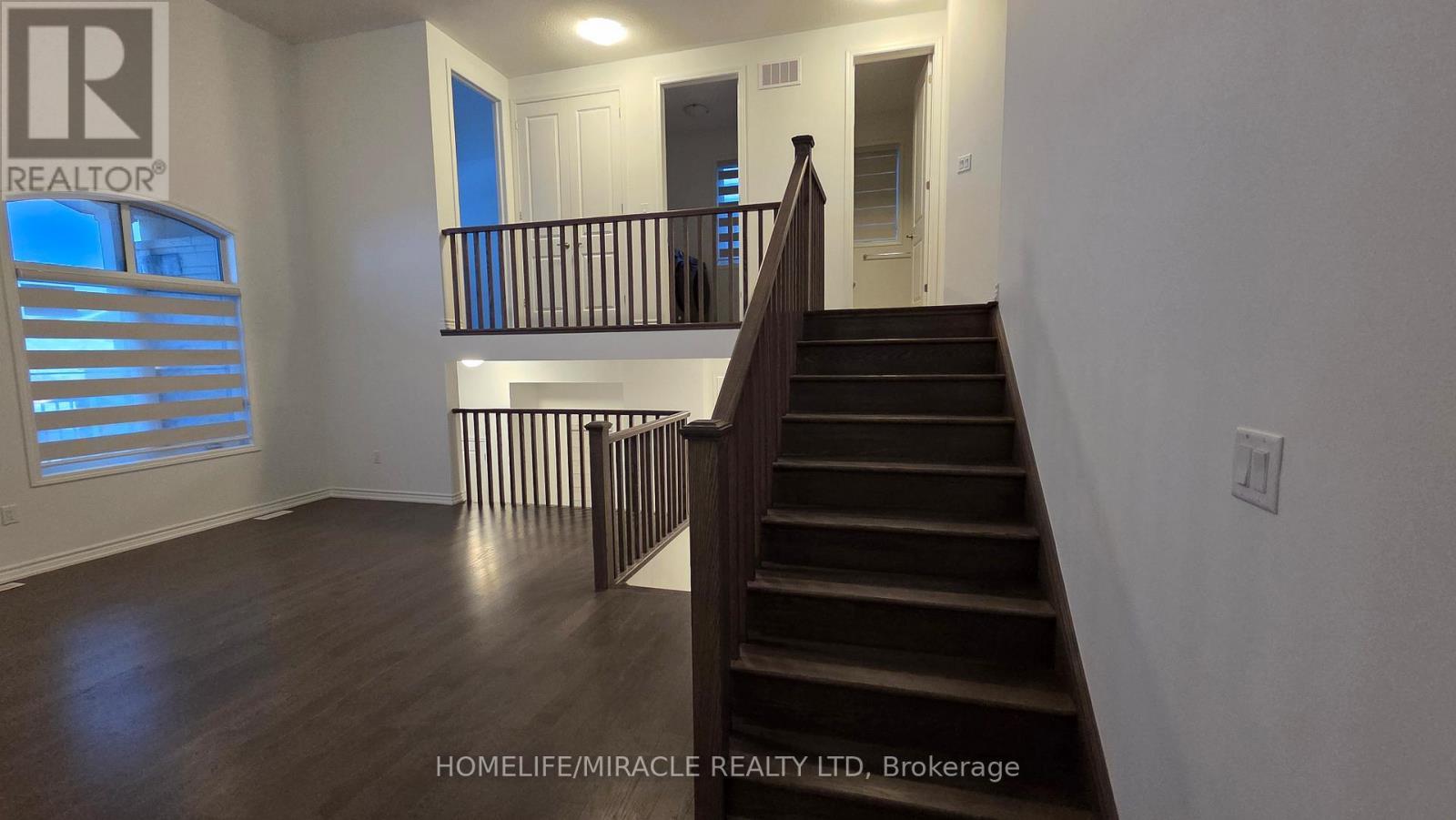 344 Madelaine Drive, Barrie, ON - Indoor Photo Showing Other Room