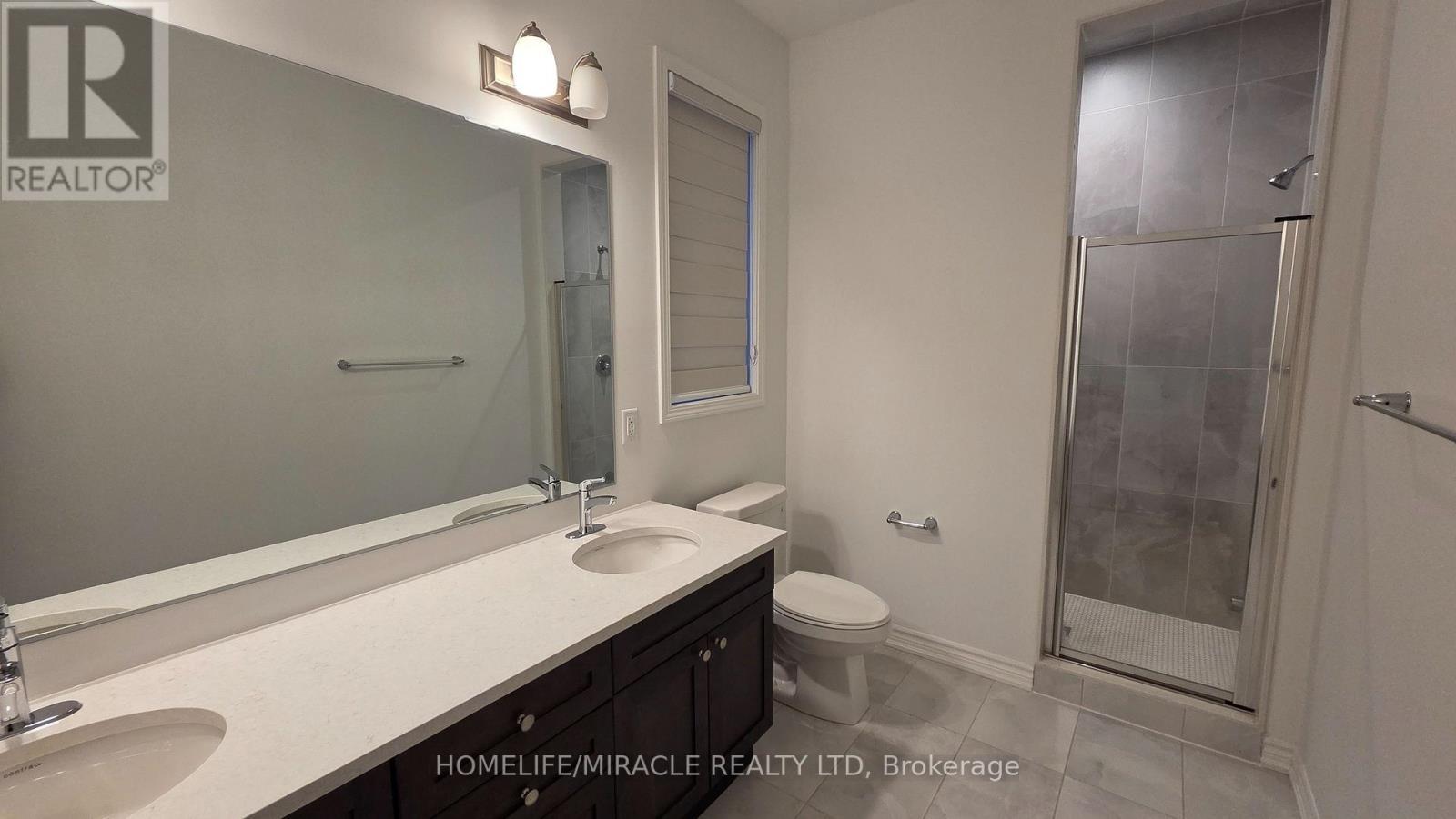 344 Madelaine Drive, Barrie, ON - Indoor Photo Showing Bathroom