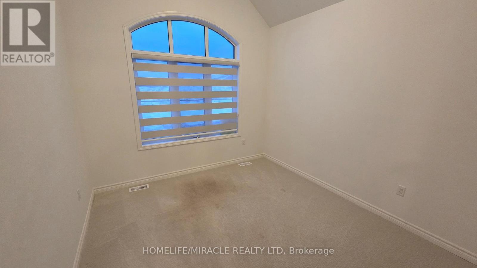 344 Madelaine Drive, Barrie, ON - Indoor Photo Showing Other Room