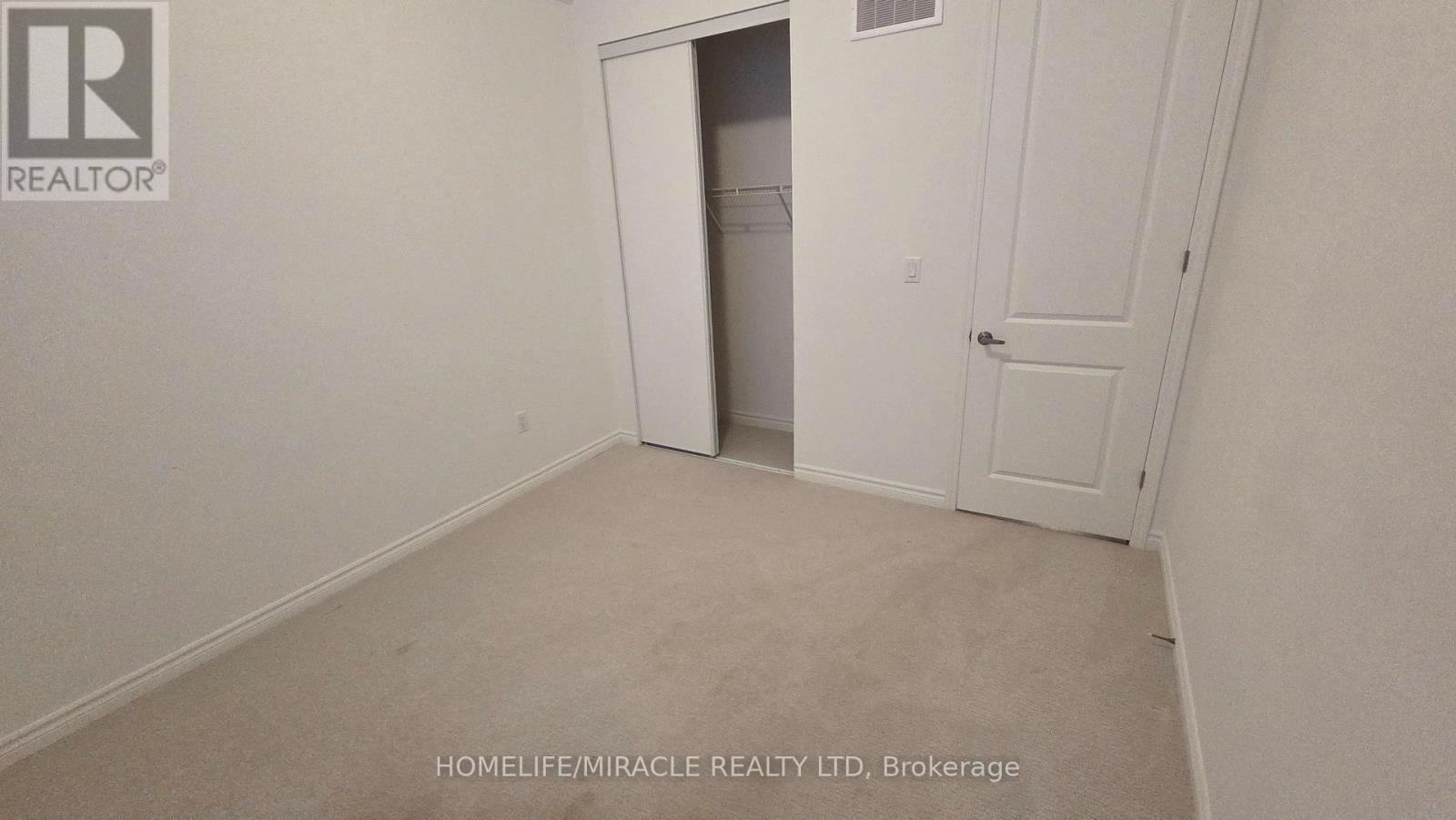 344 Madelaine Drive, Barrie, ON - Indoor Photo Showing Other Room