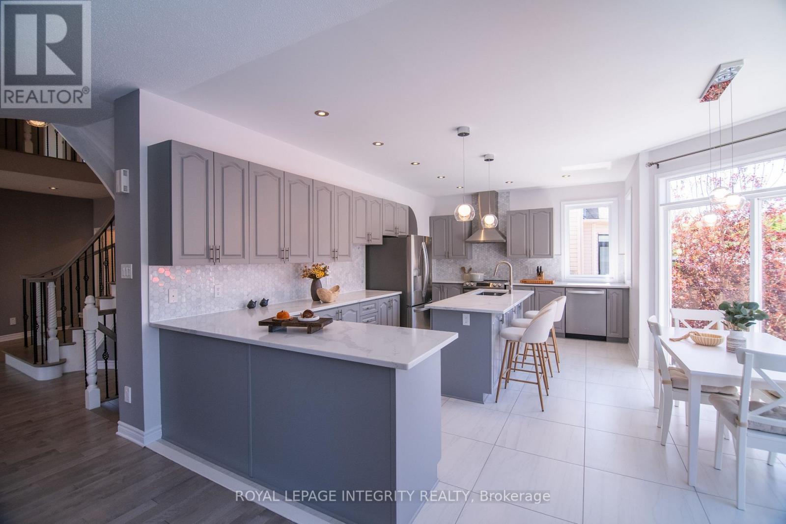 34 Keighley Circle, Ottawa, ON - Indoor