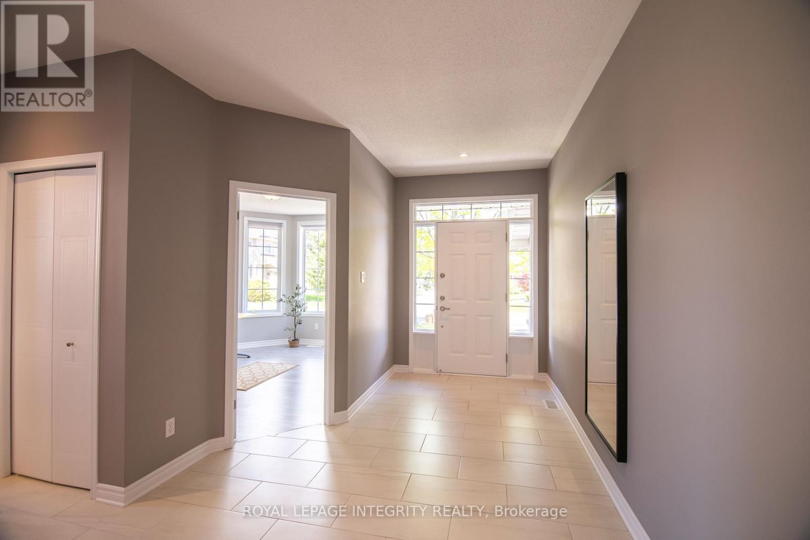 34 Keighley Circle, Ottawa, ON - Indoor Photo Showing Other Room