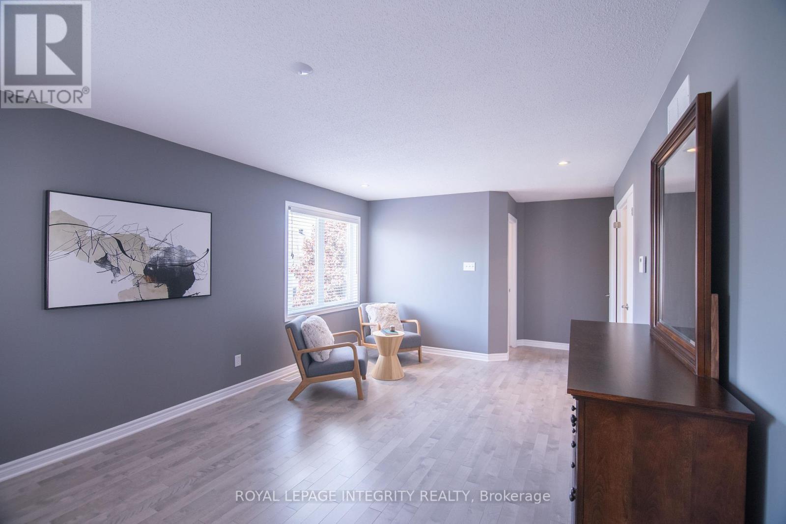34 Keighley Circle, Ottawa, ON - Indoor