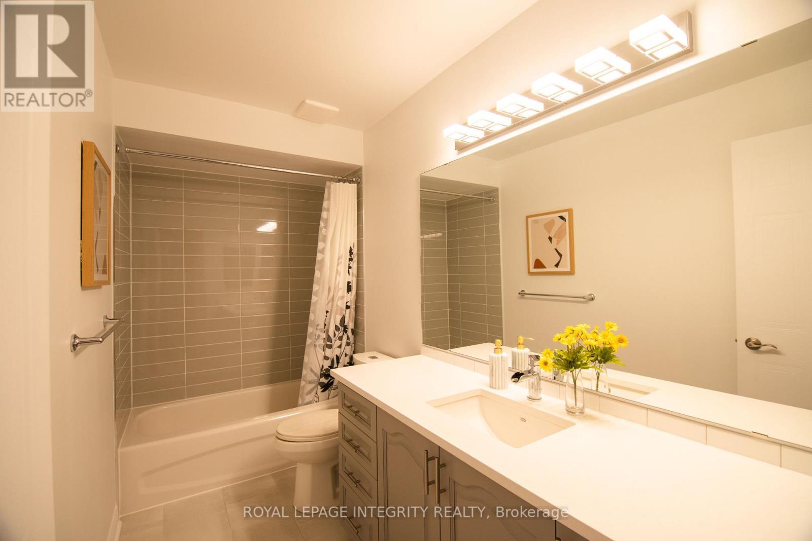 34 Keighley Circle, Ottawa, ON - Indoor Photo Showing Bathroom