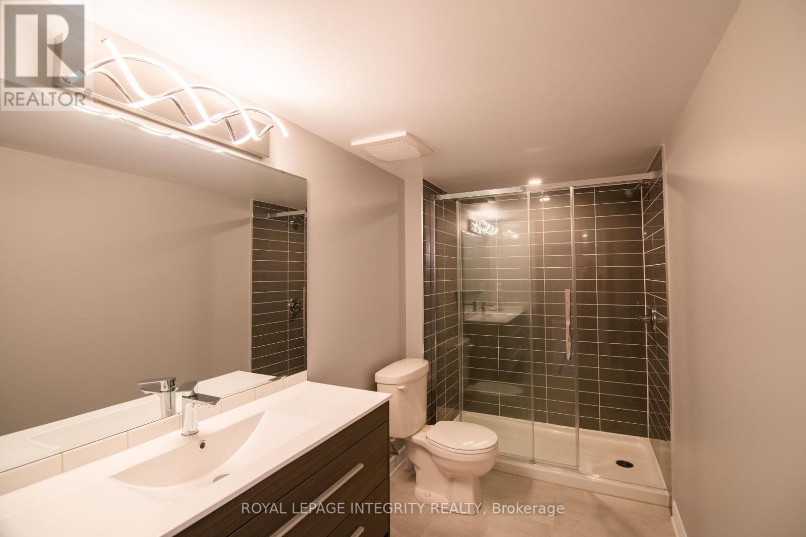 34 Keighley Circle, Ottawa, ON - Indoor Photo Showing Bathroom