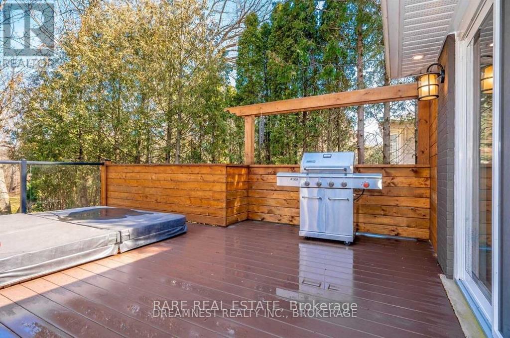 249 Lakeview Avenue, Burlington, ON - Outdoor With Deck Patio Veranda