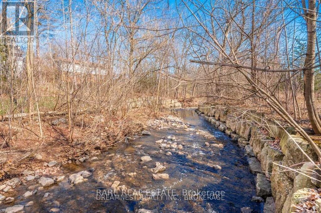 249 Lakeview Avenue, Burlington, ON - Outdoor With View