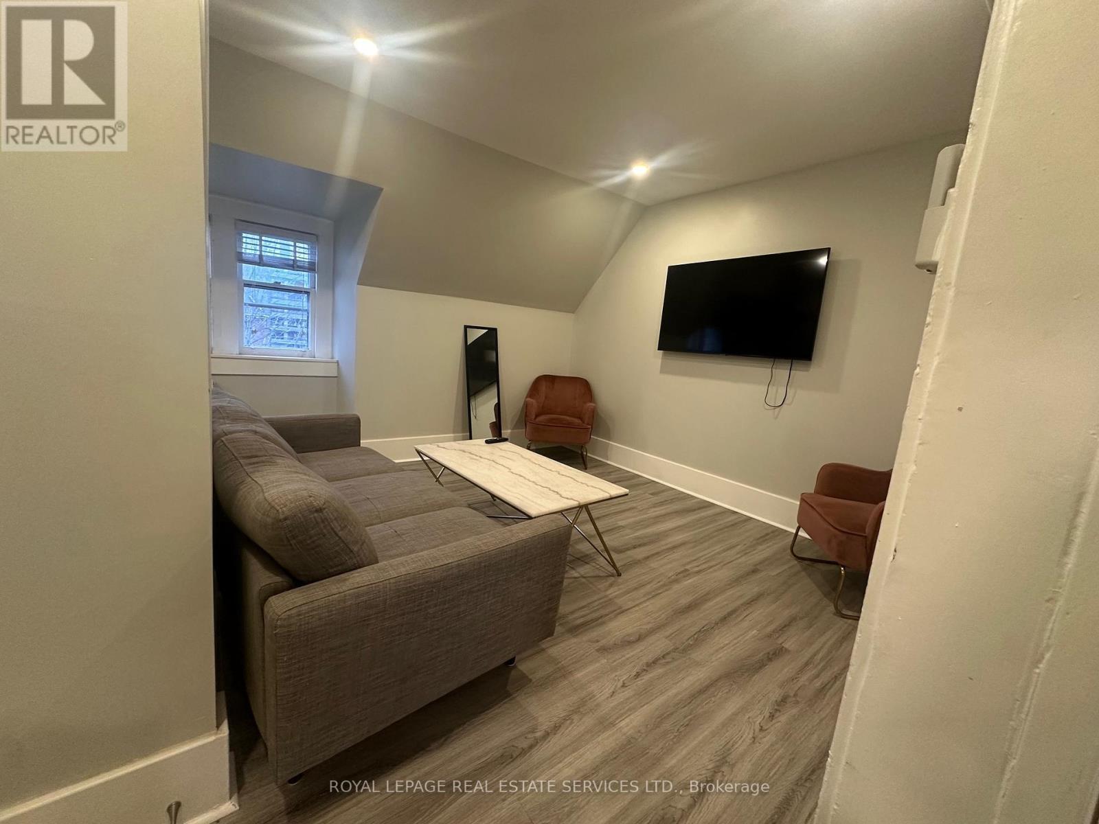 301 - 31 Tyndall Avenue, Toronto, ON - Indoor