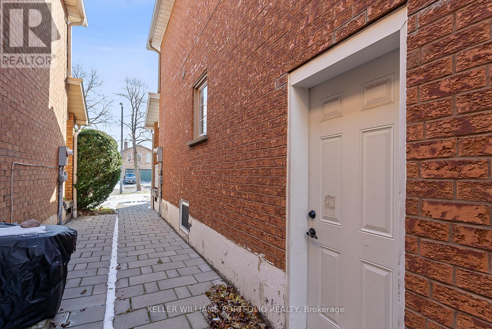 3449 Halstead Road, Mississauga, ON - Outdoor With Exterior