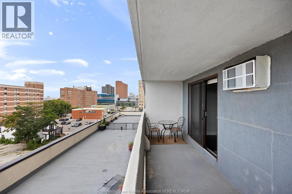150 Park Unit# 613, Windsor, ON - Outdoor
