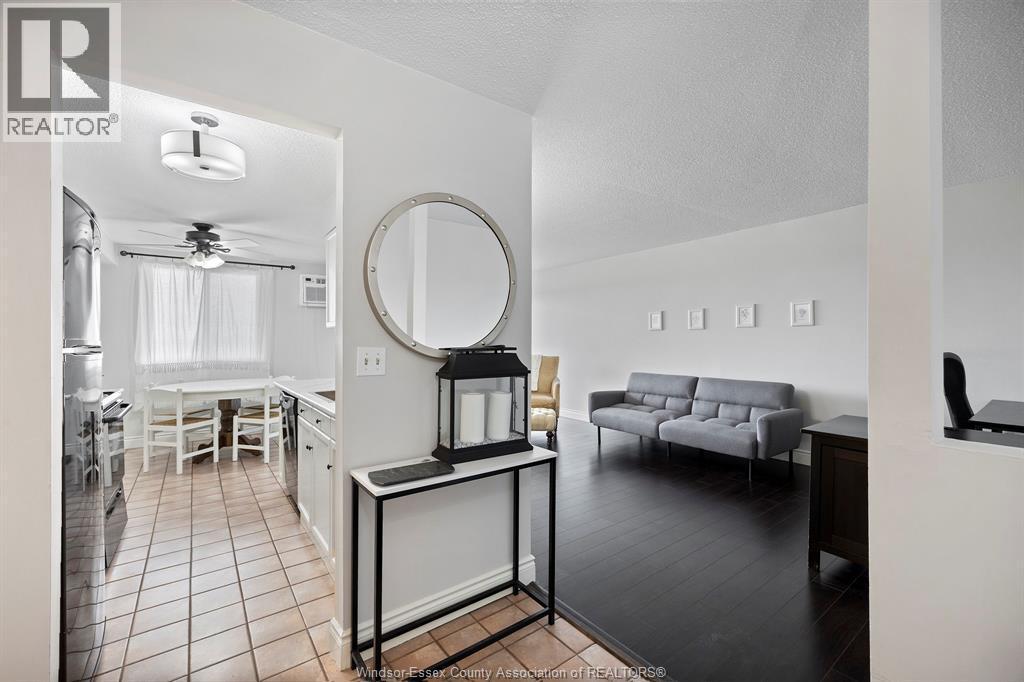 150 Park Unit# 613, Windsor, ON - Indoor Photo Showing Other Room