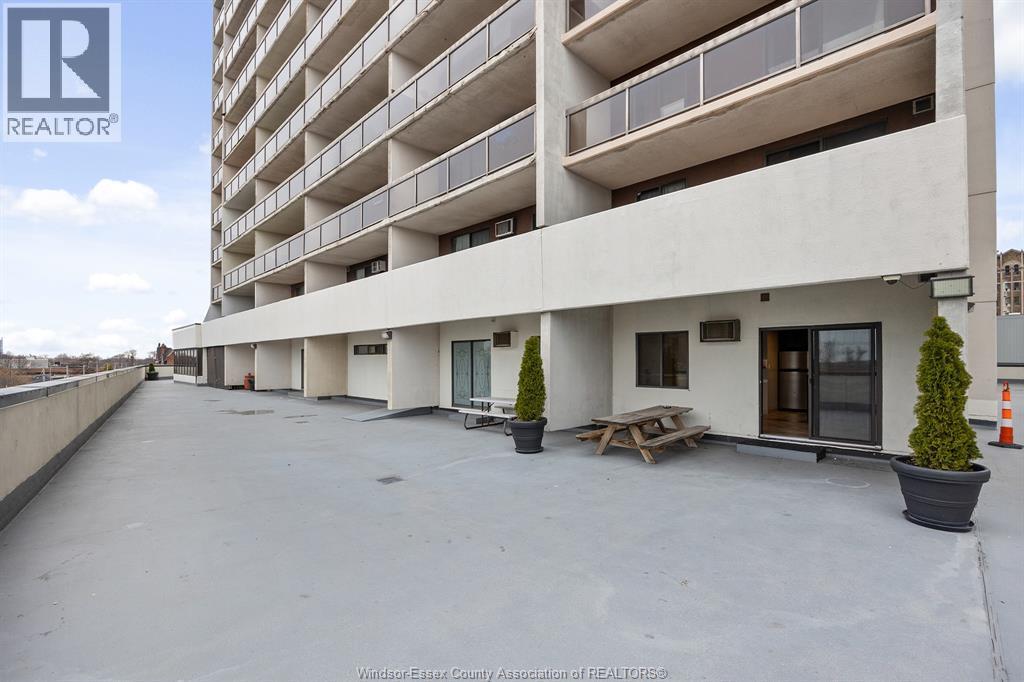 150 Park Unit# 613, Windsor, ON - Outdoor With Balcony