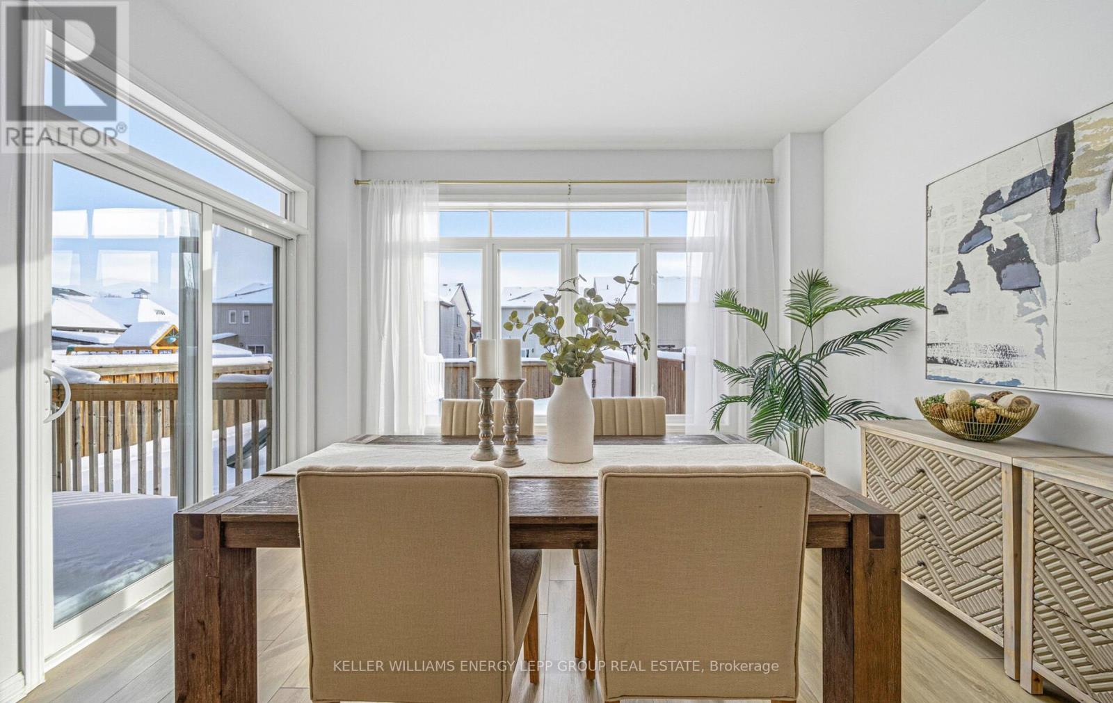 17 Don Hadden Crescent, Brock (Sunderland), ON - Indoor Photo Showing Dining Room