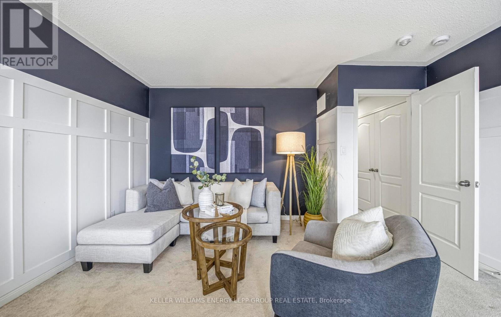 17 Don Hadden Crescent, Brock (Sunderland), ON - Indoor