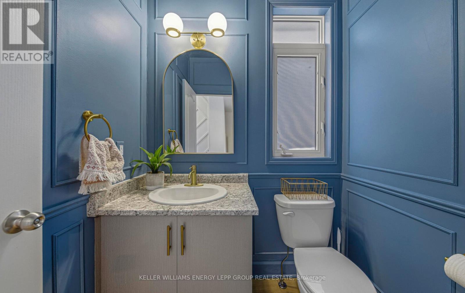 17 Don Hadden Crescent, Brock (Sunderland), ON - Indoor Photo Showing Bathroom