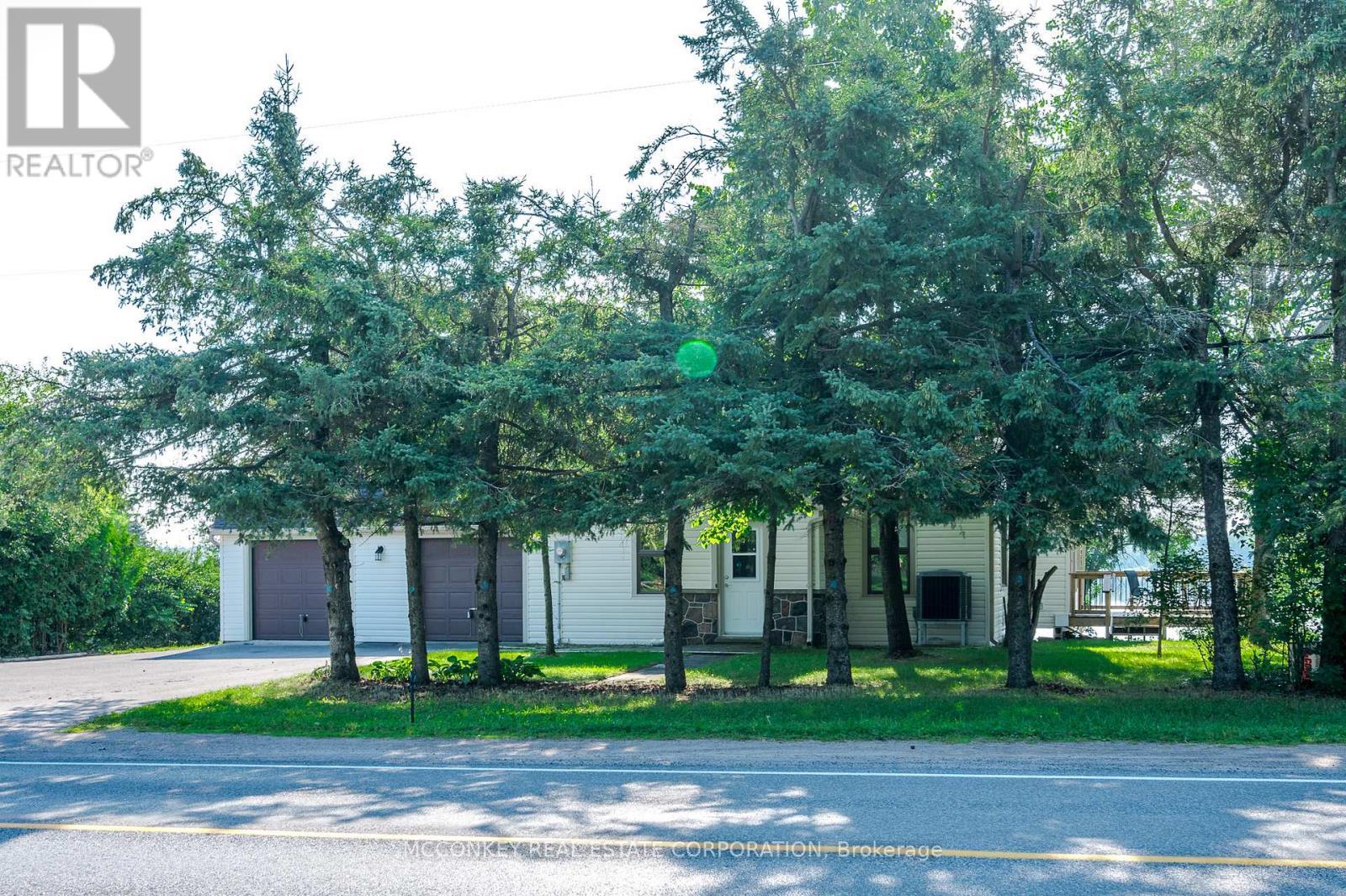 1767 Young'S Point Road, Selwyn, ON - Outdoor