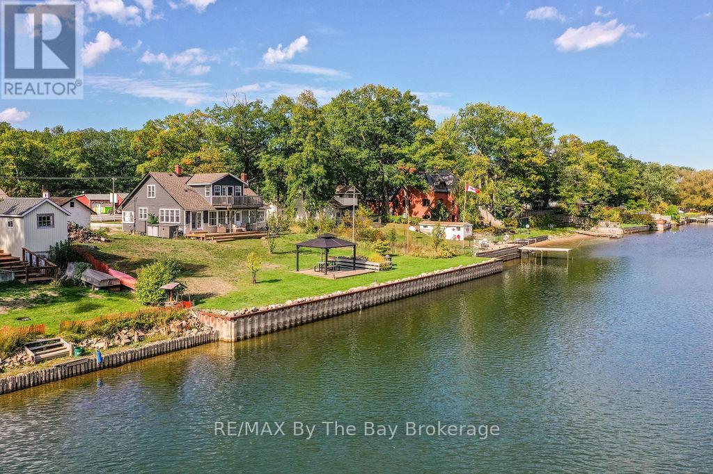 1 - 1067 Mosley Street, Wasaga Beach, ON - Outdoor With Body Of Water With View