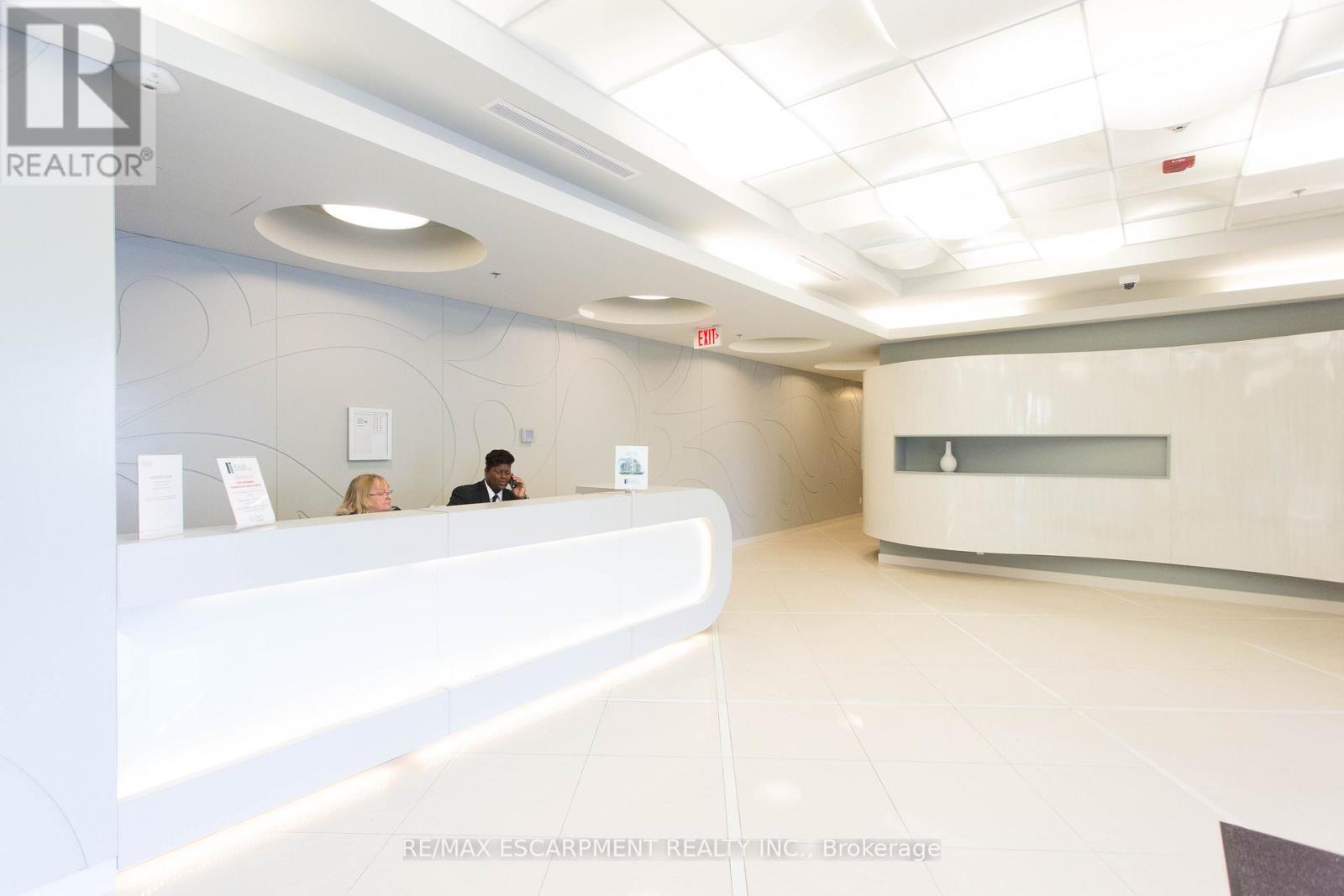 104 - 80 Esther Lorrie Drive, Toronto, ON - Indoor Photo Showing Other Room