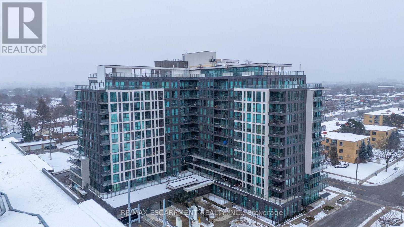104 - 80 Esther Lorrie Drive, Toronto, ON - Outdoor