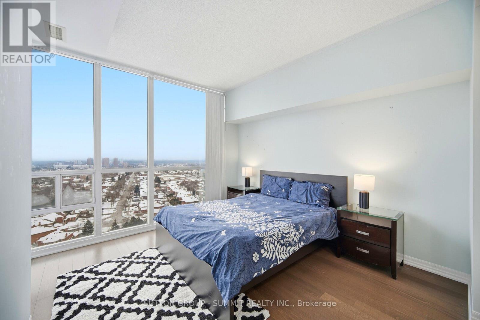 1705 - 223 Webb Drive, Mississauga, ON - Indoor Photo Showing Bedroom