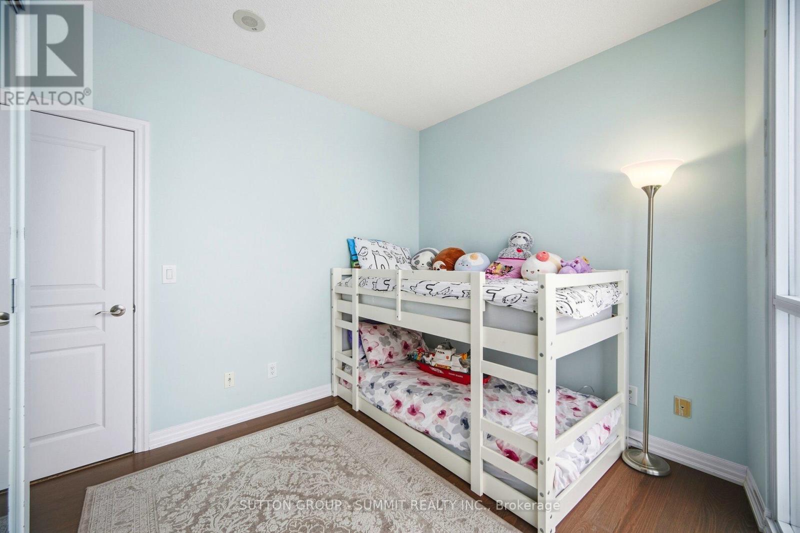 1705 - 223 Webb Drive, Mississauga, ON - Indoor Photo Showing Bedroom