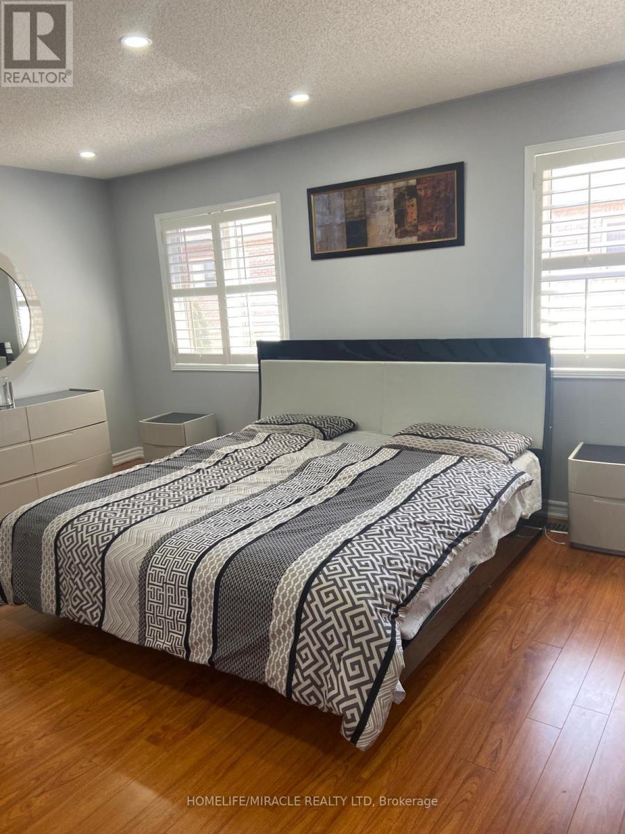 5 Marbleseed Crescent, Brampton, ON - Indoor Photo Showing Bedroom