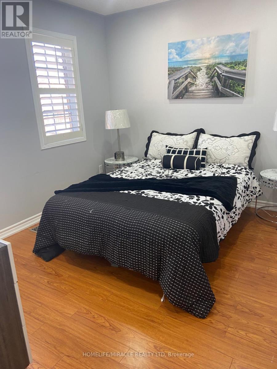 5 Marbleseed Crescent, Brampton, ON - Indoor Photo Showing Bedroom
