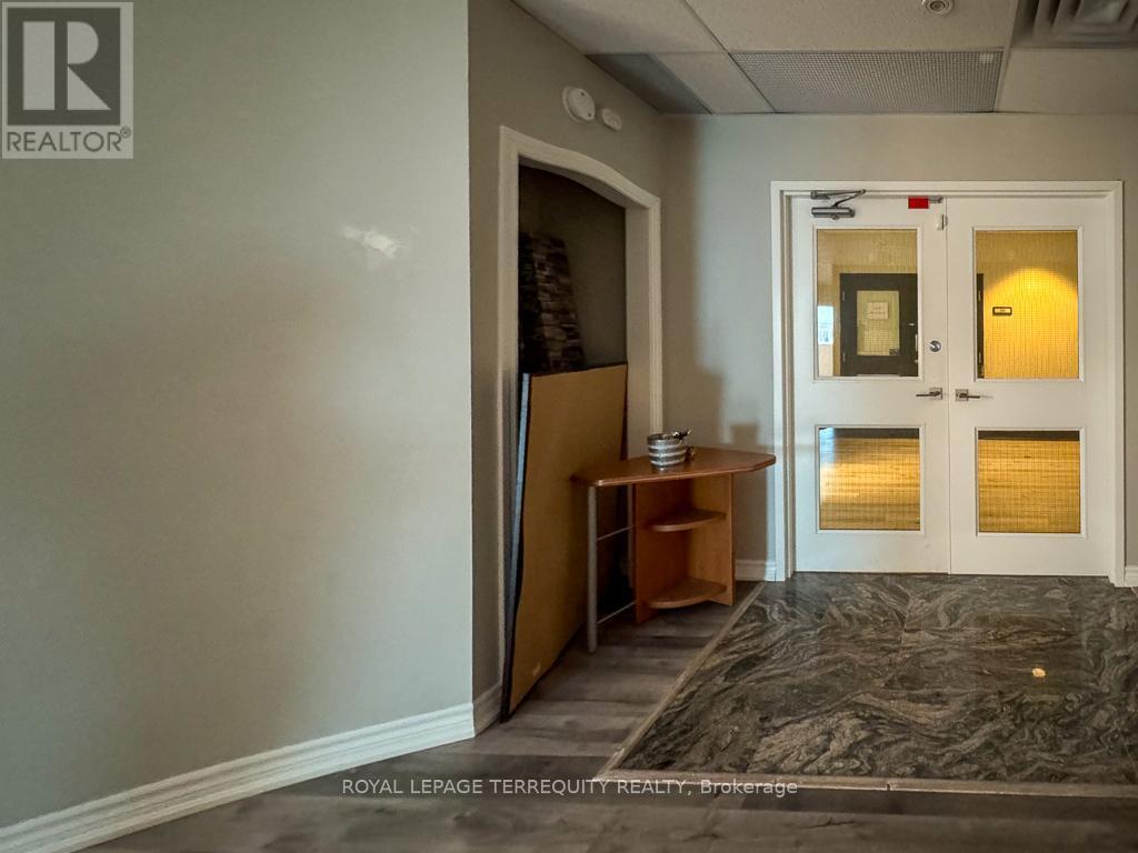 201 - 5402 Main Street, Whitchurch-Stouffville, ON