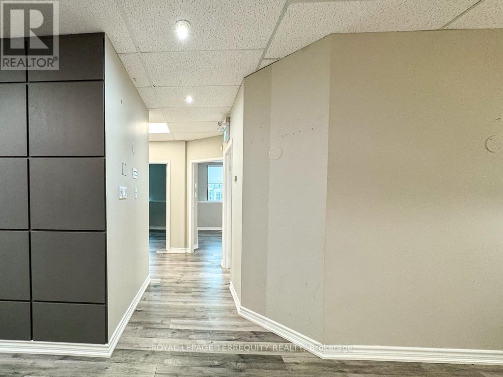 201 - 5402 Main Street, Whitchurch-Stouffville, ON