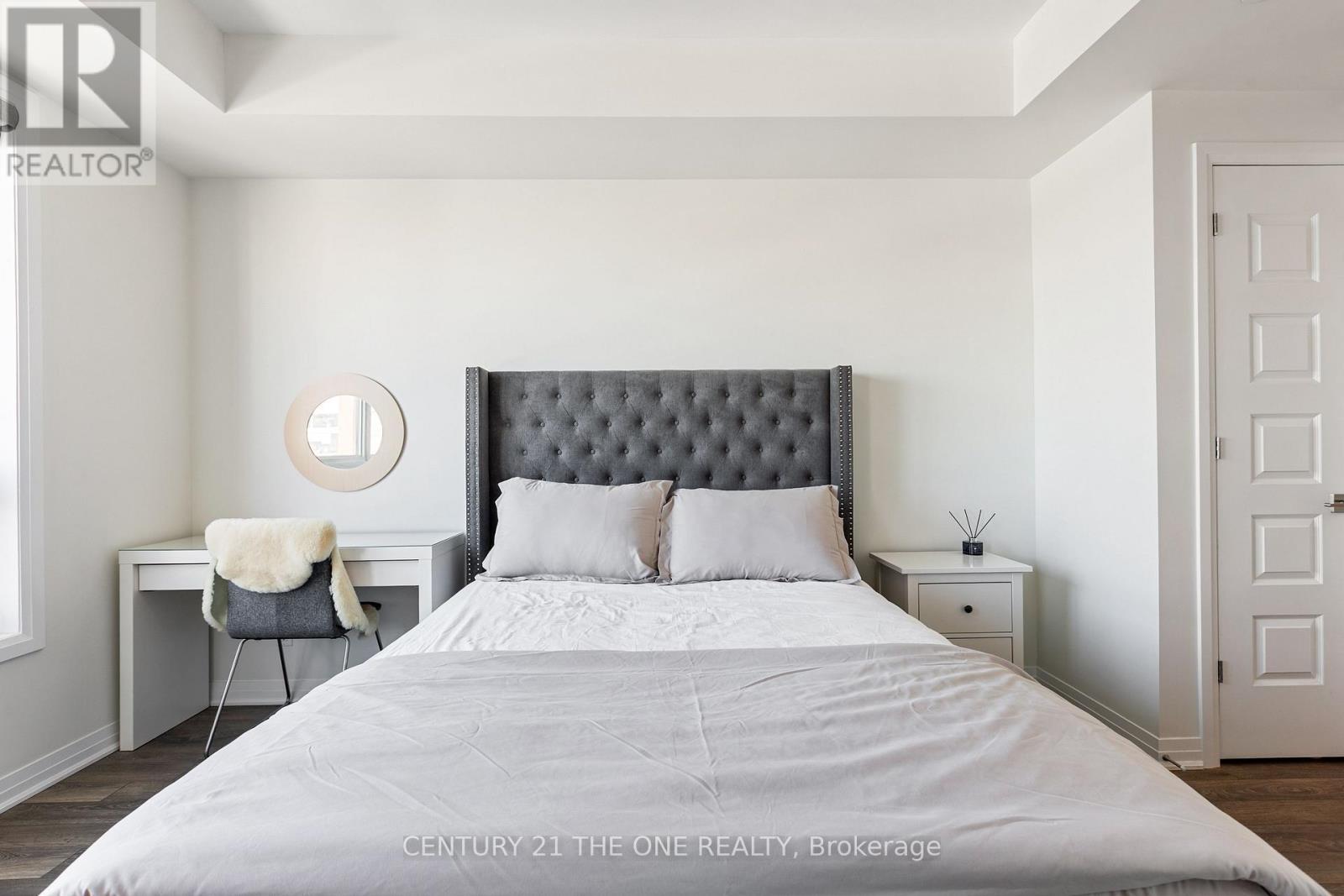 503 - 58 Adam Sellers Street, Markham, ON - Indoor Photo Showing Bedroom