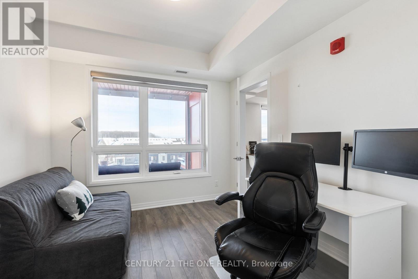 503 - 58 Adam Sellers Street, Markham, ON - Indoor Photo Showing Office