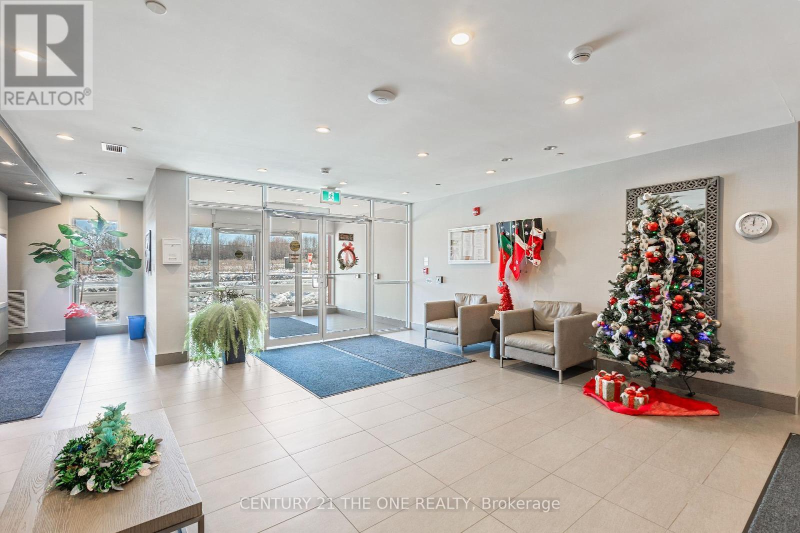 503 - 58 Adam Sellers Street, Markham, ON - Indoor