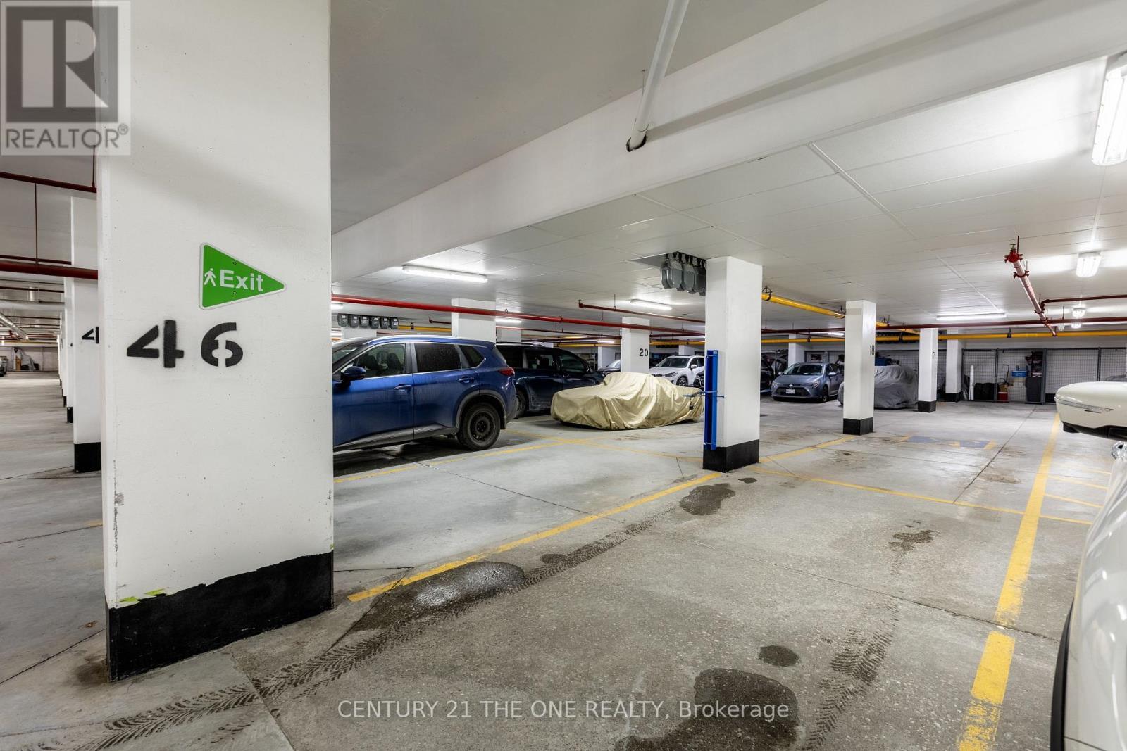 503 - 58 Adam Sellers Street, Markham, ON - Indoor Photo Showing Garage