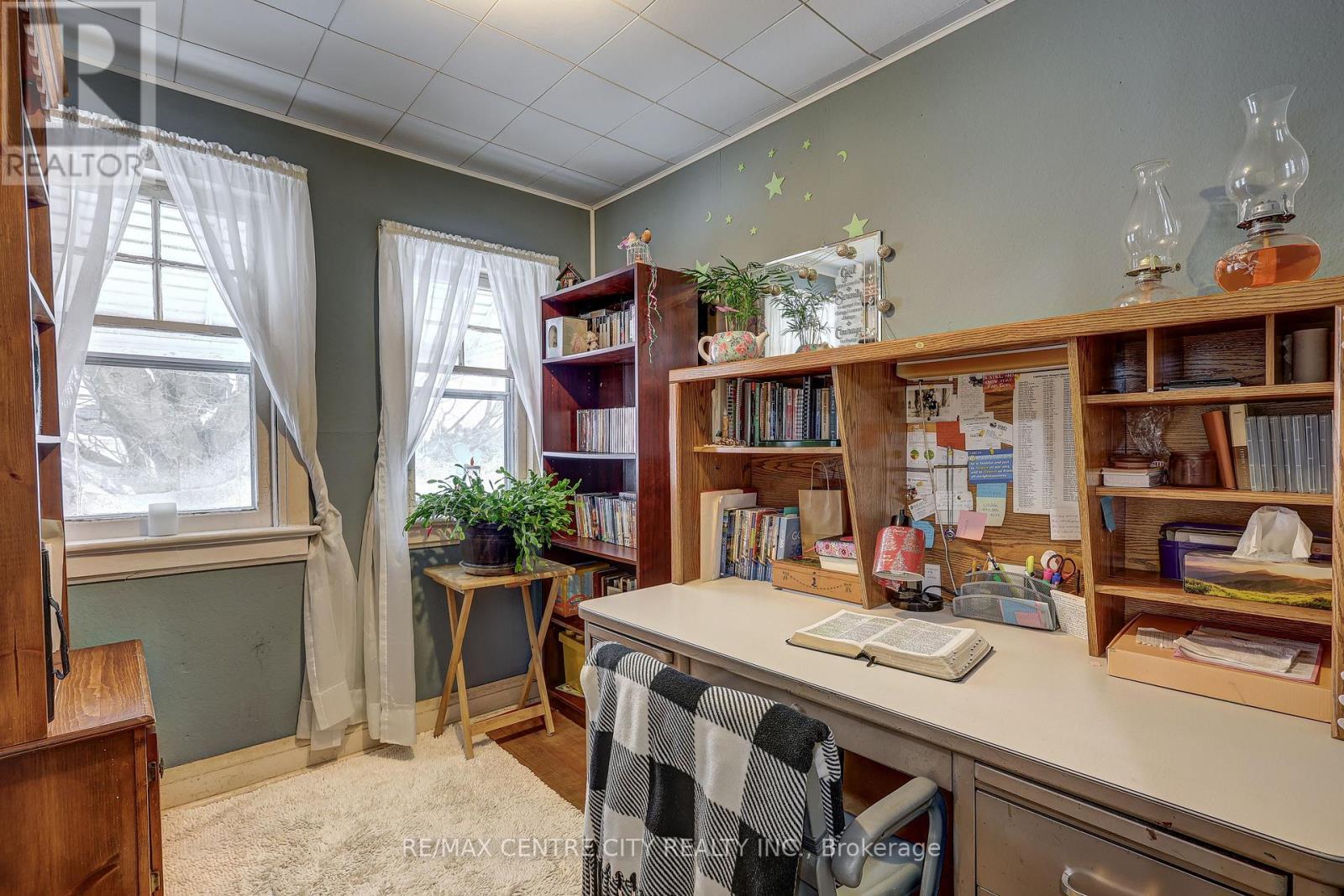 6745 Richmond Road, Malahide (Calton), ON - Indoor