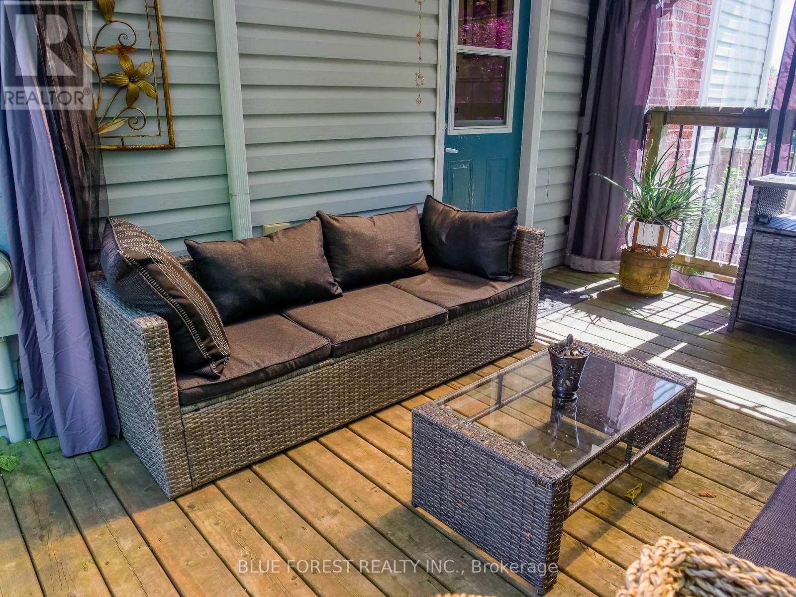 183 Nancy Street, Dutton/Dunwich (Dutton), ON - Outdoor With Deck Patio Veranda With Exterior