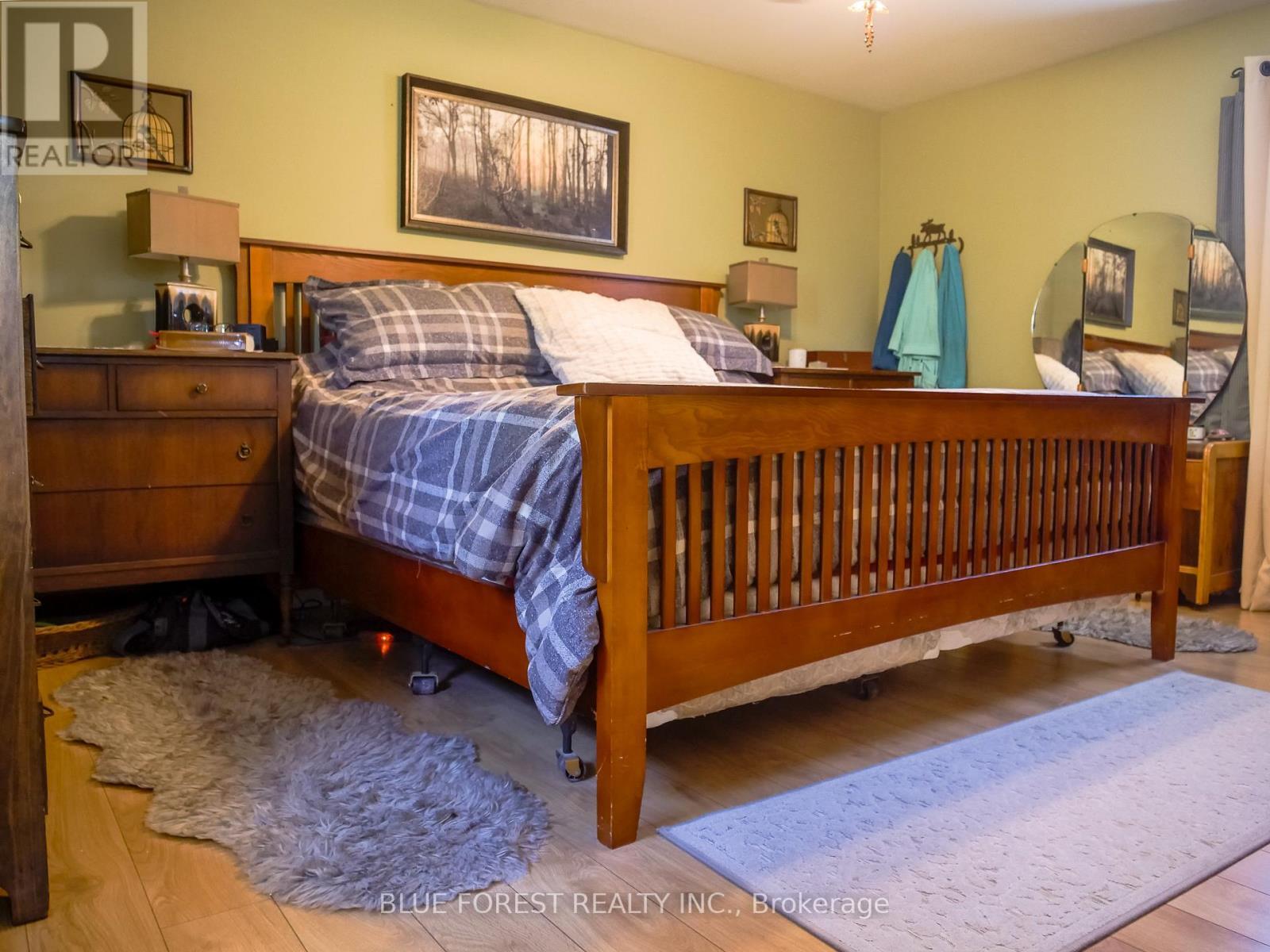 183 Nancy Street, Dutton/Dunwich (Dutton), ON - Indoor Photo Showing Bedroom