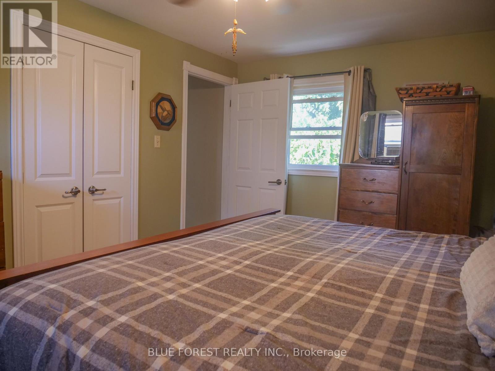 183 Nancy Street, Dutton/Dunwich (Dutton), ON - Indoor Photo Showing Bedroom