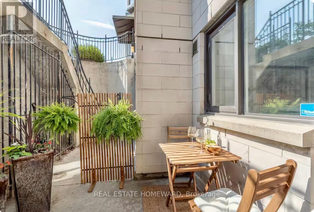 102 (Lower) - 336 Davenport Road, Toronto, ON - Photo Showing Other Room