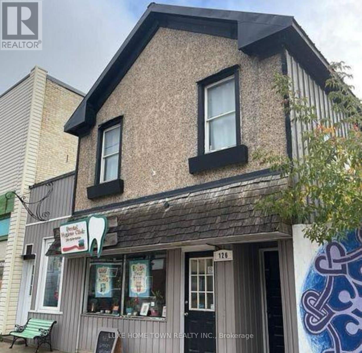 126 Garafraxa Street, West Grey, ON